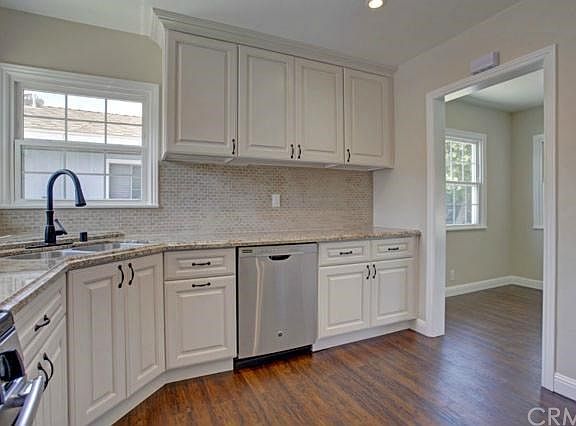 4th image of 4523 Ladoga Ave