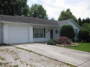 8608 Royal Oaks Dr, Knoxville, TN 37931