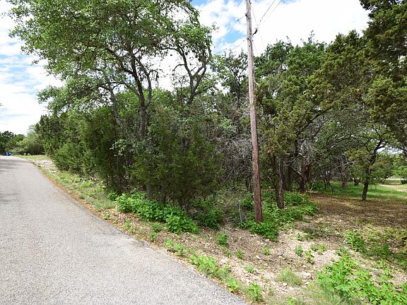 3rd image of 617 Canyon Edge