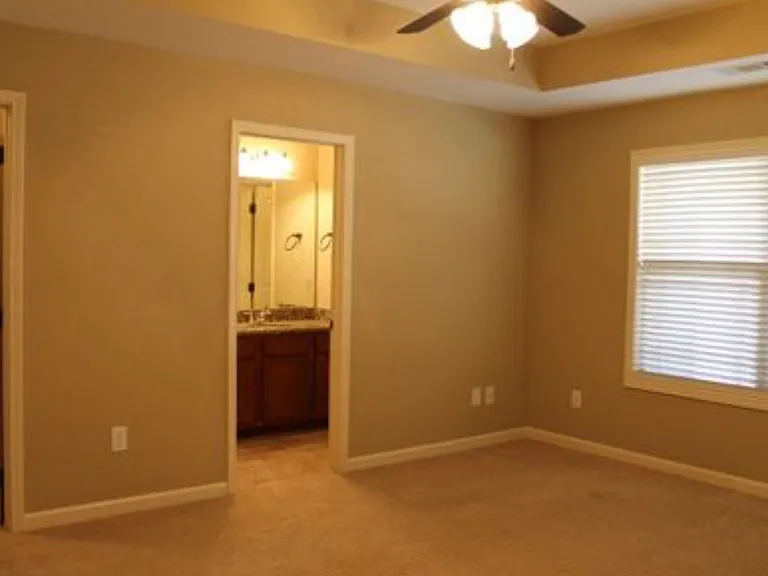 2451 Waterstone Cir — Photo 9