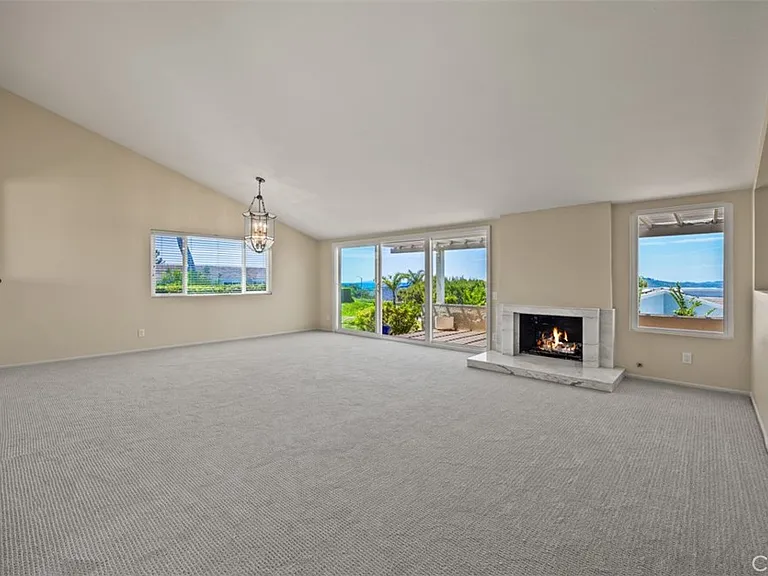 22821 Mariano Dr — Photo 22
