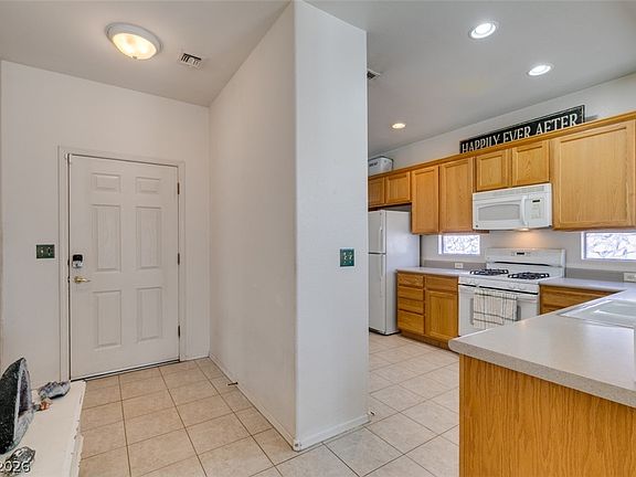 5th image of 1868 High Mesa Dr