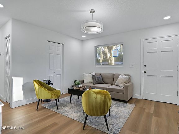 4th image of 2630 GUERAD Drive E