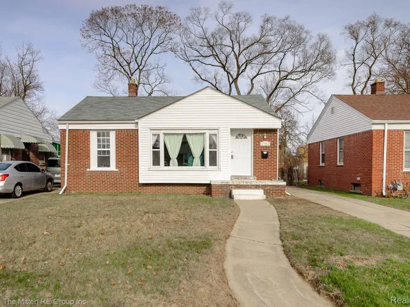 19486 Santa Barbara Dr, Detroit, MI 48221