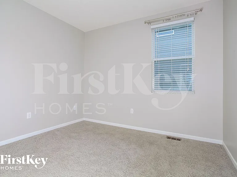 3962 Snowcreek Dr — Photo 12