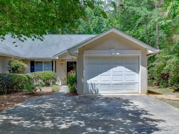 3963 Hidden Hollow Dr, Gainesville, GA 30506