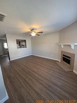 2 bed, 2.5 bath, 992 sqft, $1,175 — Photo 2