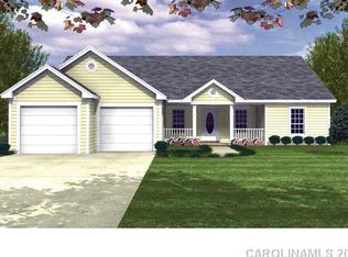 2143 Evergreen Dr, Newton, NC 28658