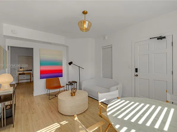 4812 Pine Tree Dr APT 209, Miami Beach, FL 33140