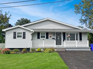 15 Shepard St, Fall River, MA 02724