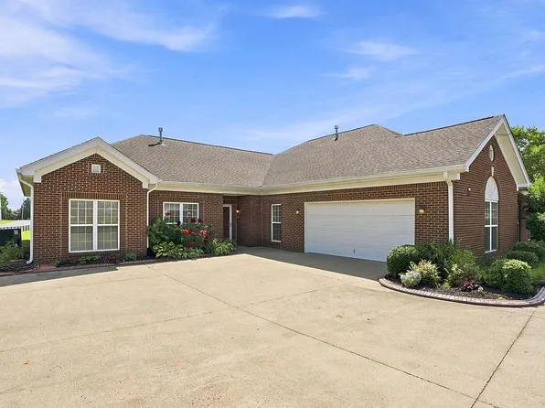 454 Turnberry Ln, Shelbyville, KY 40065