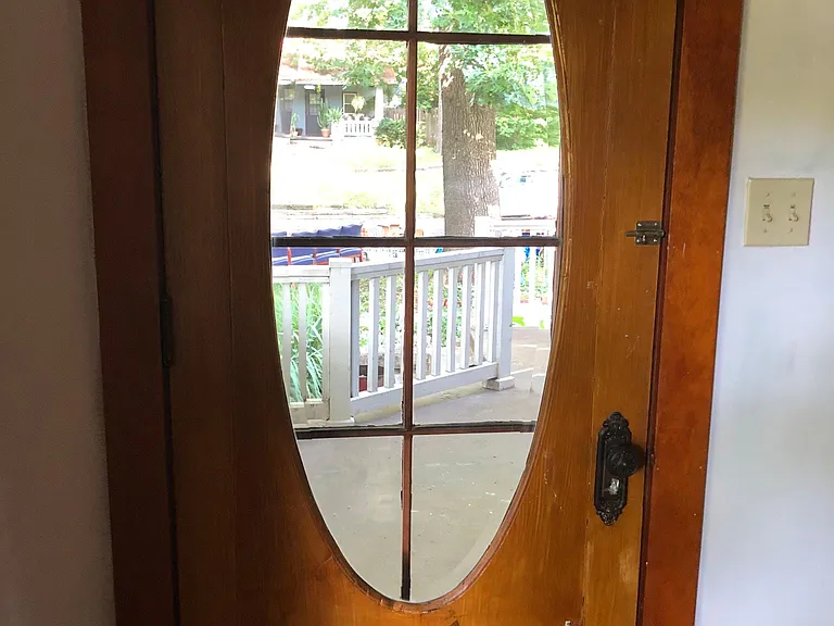 Office has separate entrance