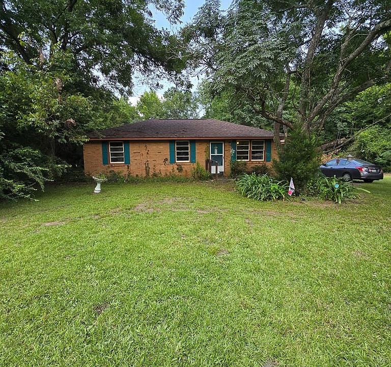 1st image of 69 Glenwood Dr