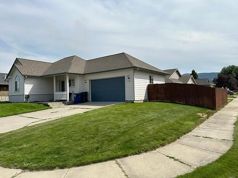 2780 W Iago St — Photo 3