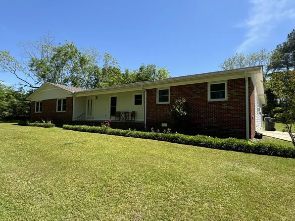 300 Champion Dr, Opp, AL 36467