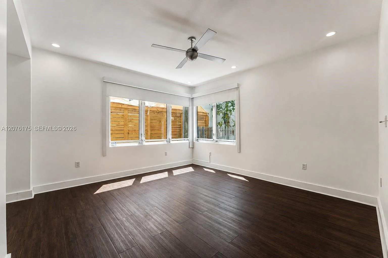 Atlantis Condo — Photo 4