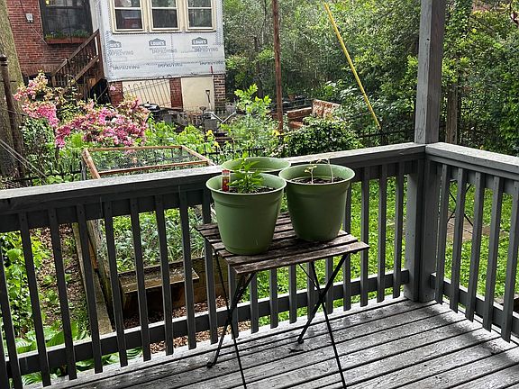 3rd image of 4809 Beaumont Ave APT 1R