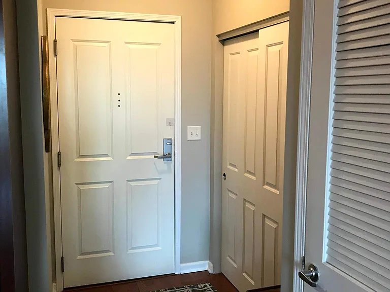 828 W Grace St #1007 — Photo 11