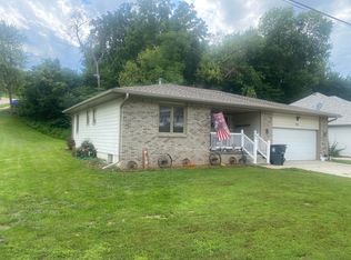 804 McKenzie Ave, Council Bluffs, IA 51503