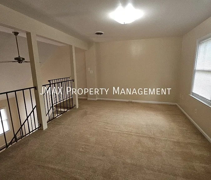 2411 Colonial Ave SW #2411 COLONIAL AVE — Photo 9