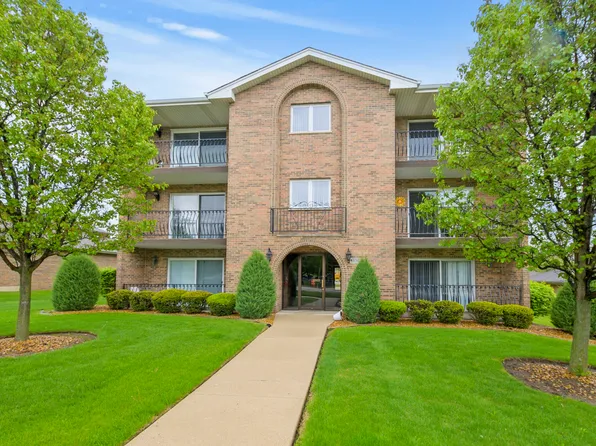 15255 West Ave #3S, Orland Park, IL 60462