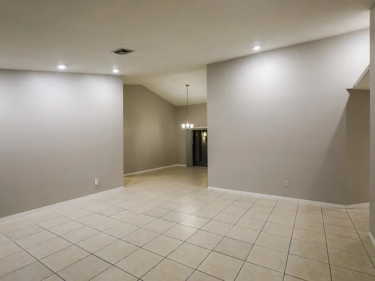 1703 Egret Rd — Photo 3