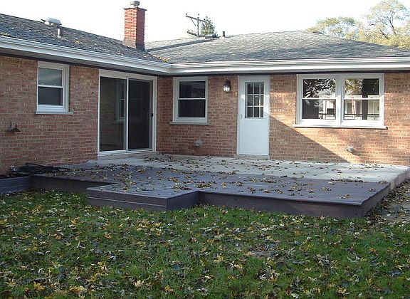 4th image of 16745 S Park Ave