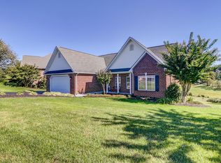 388 Summit Ridge Rd, Daleville, VA 24083