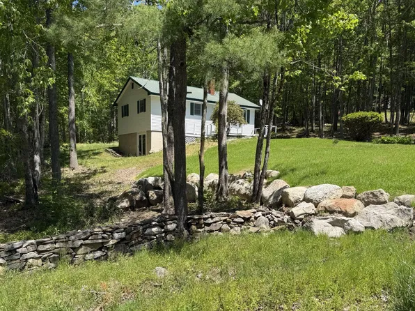 16 Evergreen Estates Road, Nobleboro, ME 04555