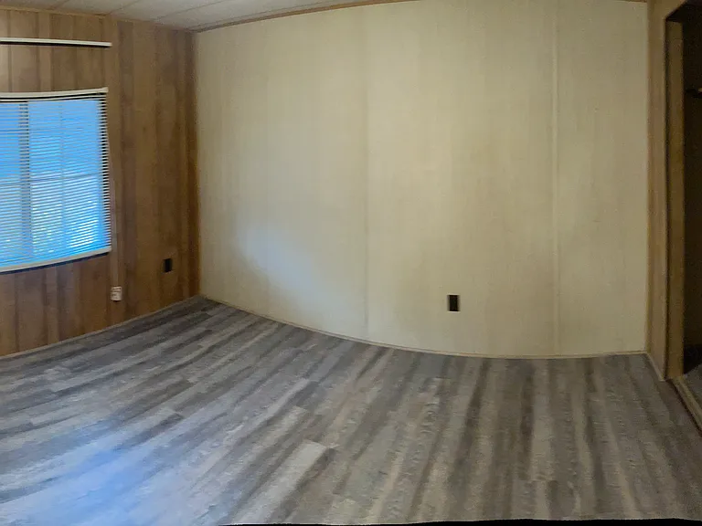 375 Deaton St — Photo 8