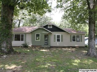 820 Troy St, Gadsden, AL 35901