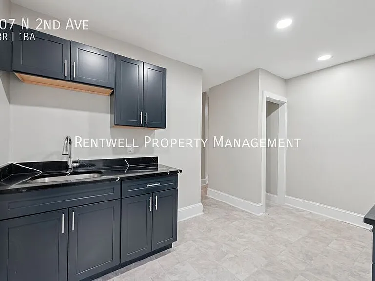 107 E 2nd Ave — Photo 3