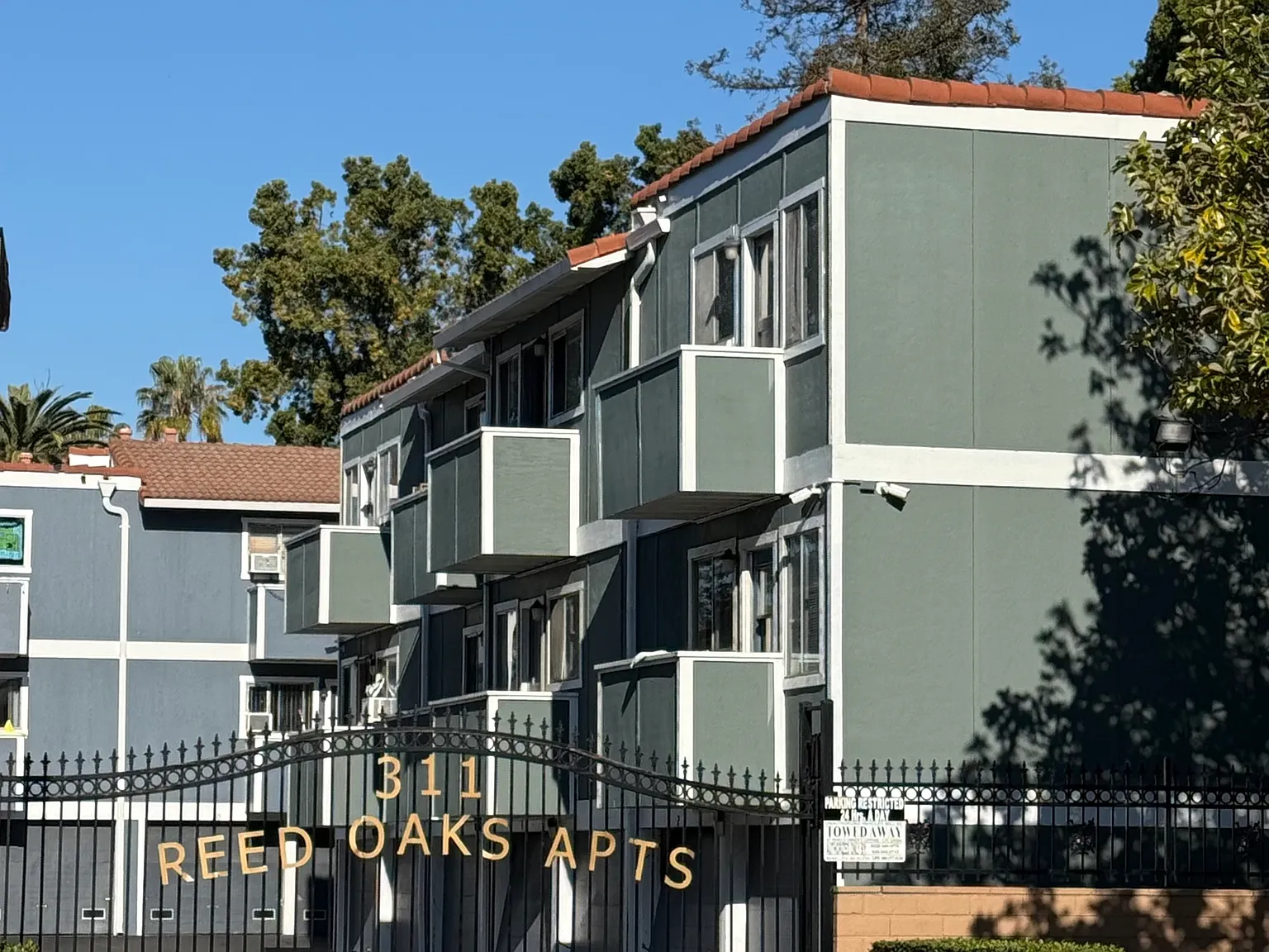 Reed Oaks Apartments — Photo 4