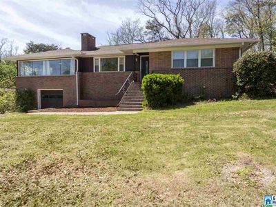 2236 Pine Ln, Hoover, AL, 35226