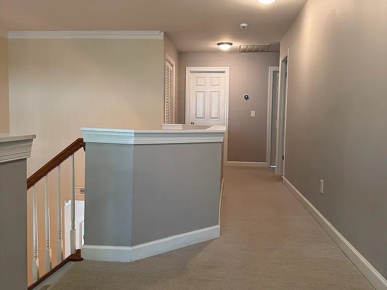 707 Bartlett Cir — Photo 9