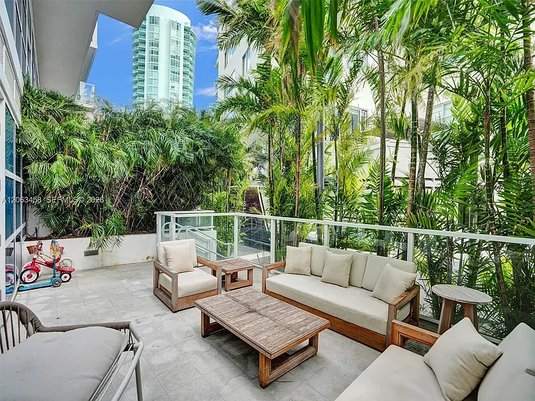6103 Aqua Ave #107 — Photo 6