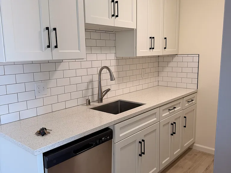 276 Euclid Ave #203 — Photo 1