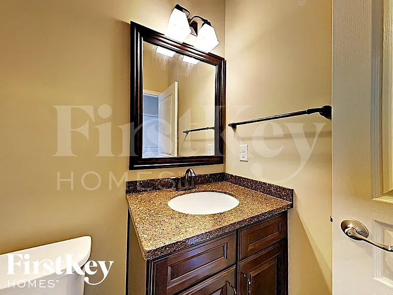 7719 Watson Cir — Photo 14