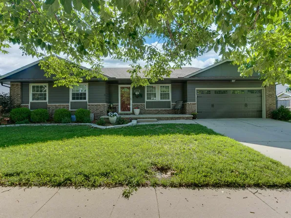 4342 N Stratford Ln, Wichita, KS 67226