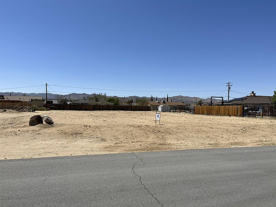 1st image of 58167 Spring Dr