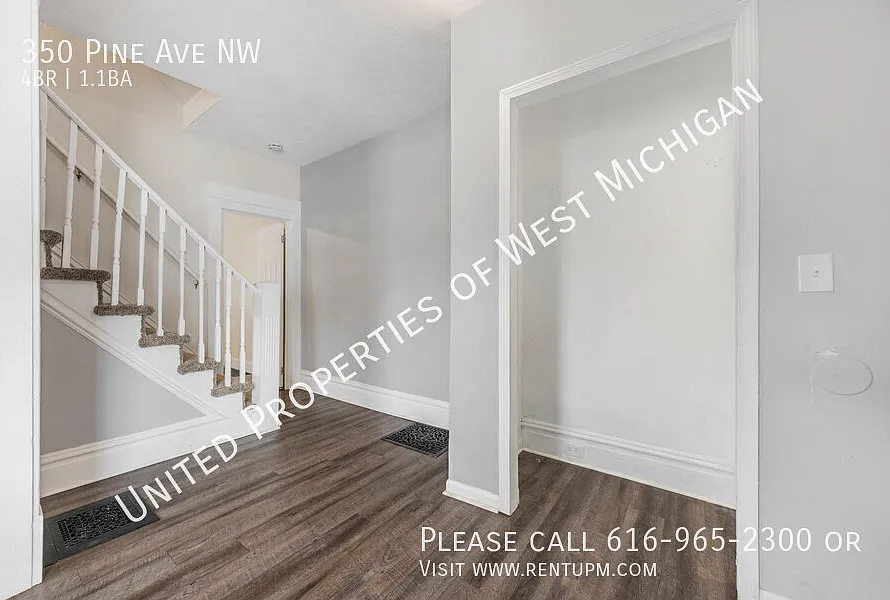 Available Now | 4 Bedroom 1.5 Bath Single Family Home in the West Grand Neighborhood | Off Bridge... — Photo 4