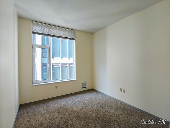 4th image of 2717 Western Ave APT 6012
