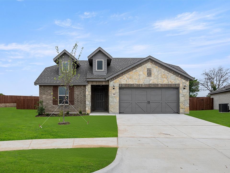 1st image of 301 Chickasaw Dr