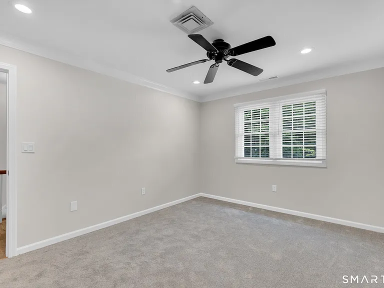 102 Salem Walk #102 — Photo 15