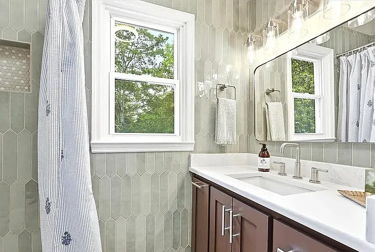 2806 Briarwood Dr SE — Photo 23