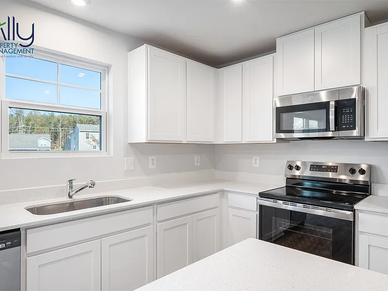 44 Sophie Kathryn Dr #1 — Photo 5