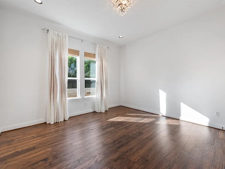 716 Crestone Stream Dr — Photo 20