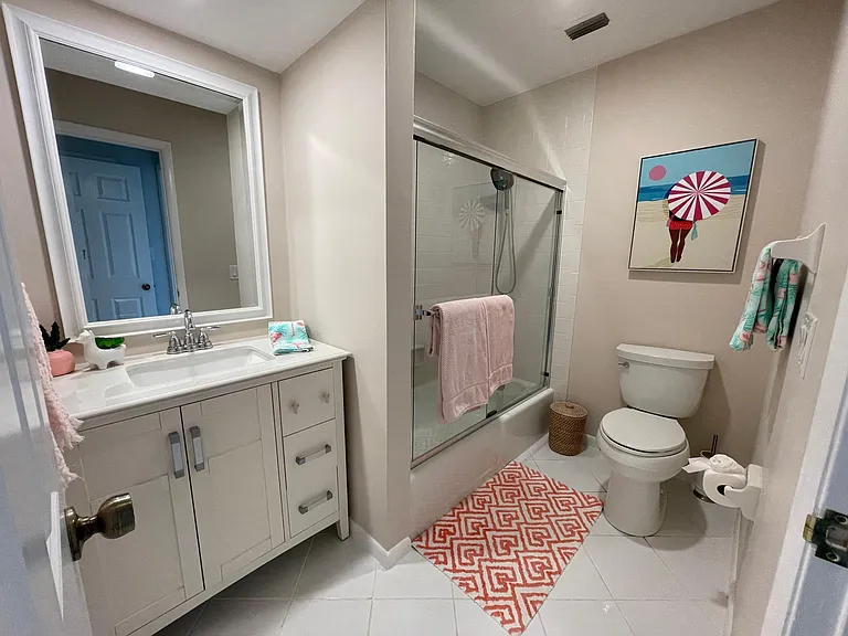 Main Floor Bathroom