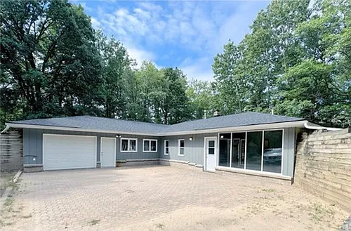 5625 Rice Lake Rd NE Photo 1