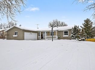 6881 Bonnie Ave SE, Grand Rapids, MI 49508